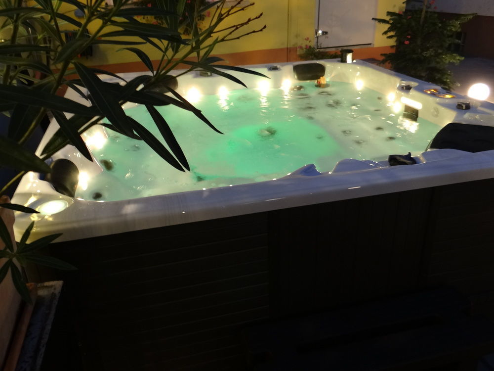 Hotel Schuetzenhof Spa Garden Bürstadt Eksteriør bilde